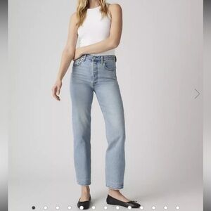 LEVIS -Premium RIBCAGE STRAIGHT ANKLE WOMEN'S JEANS size 29